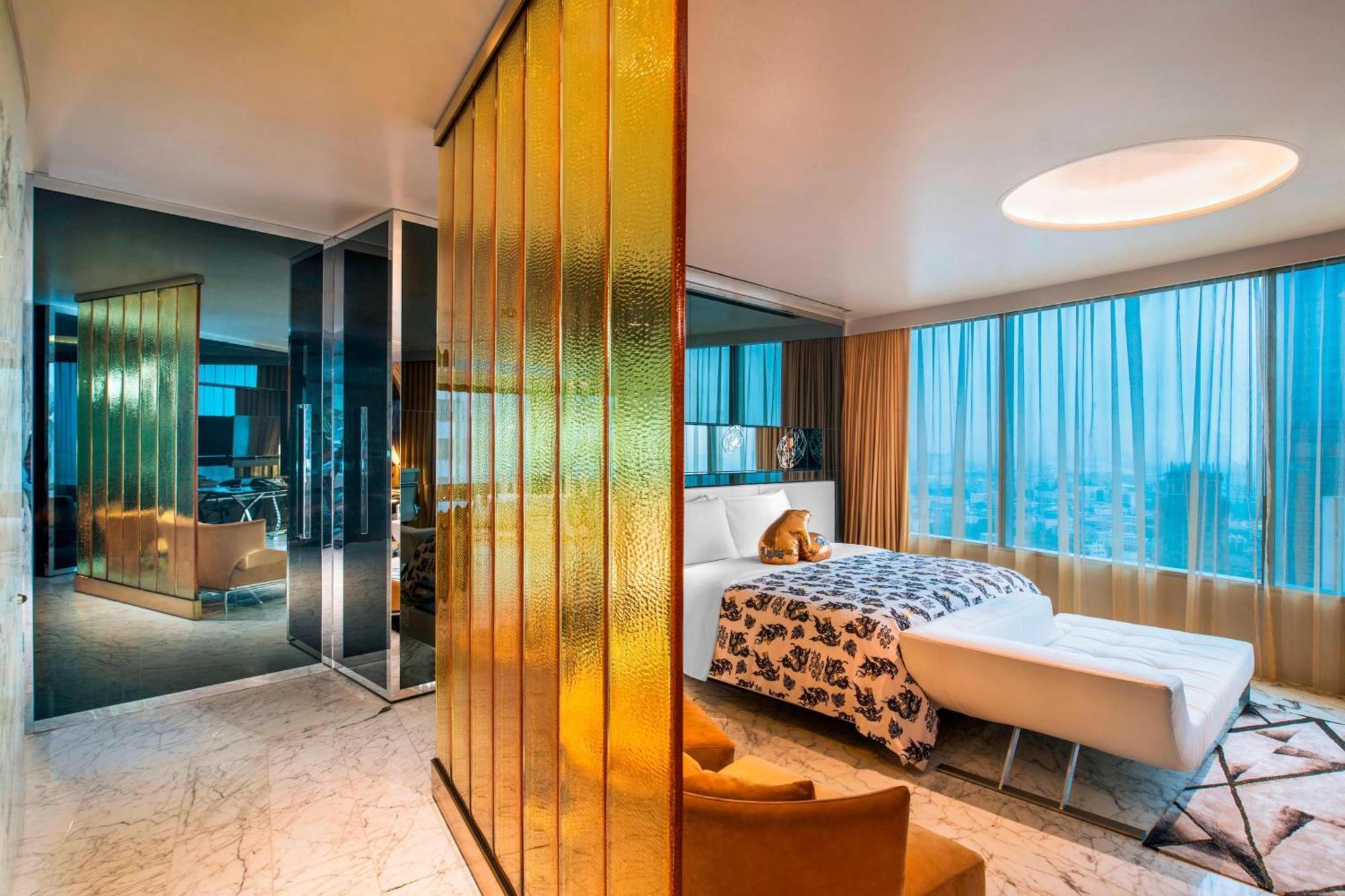 W Bangkok Hotel Eksteriør billede A suite at the Mandarin Oriental, Munich