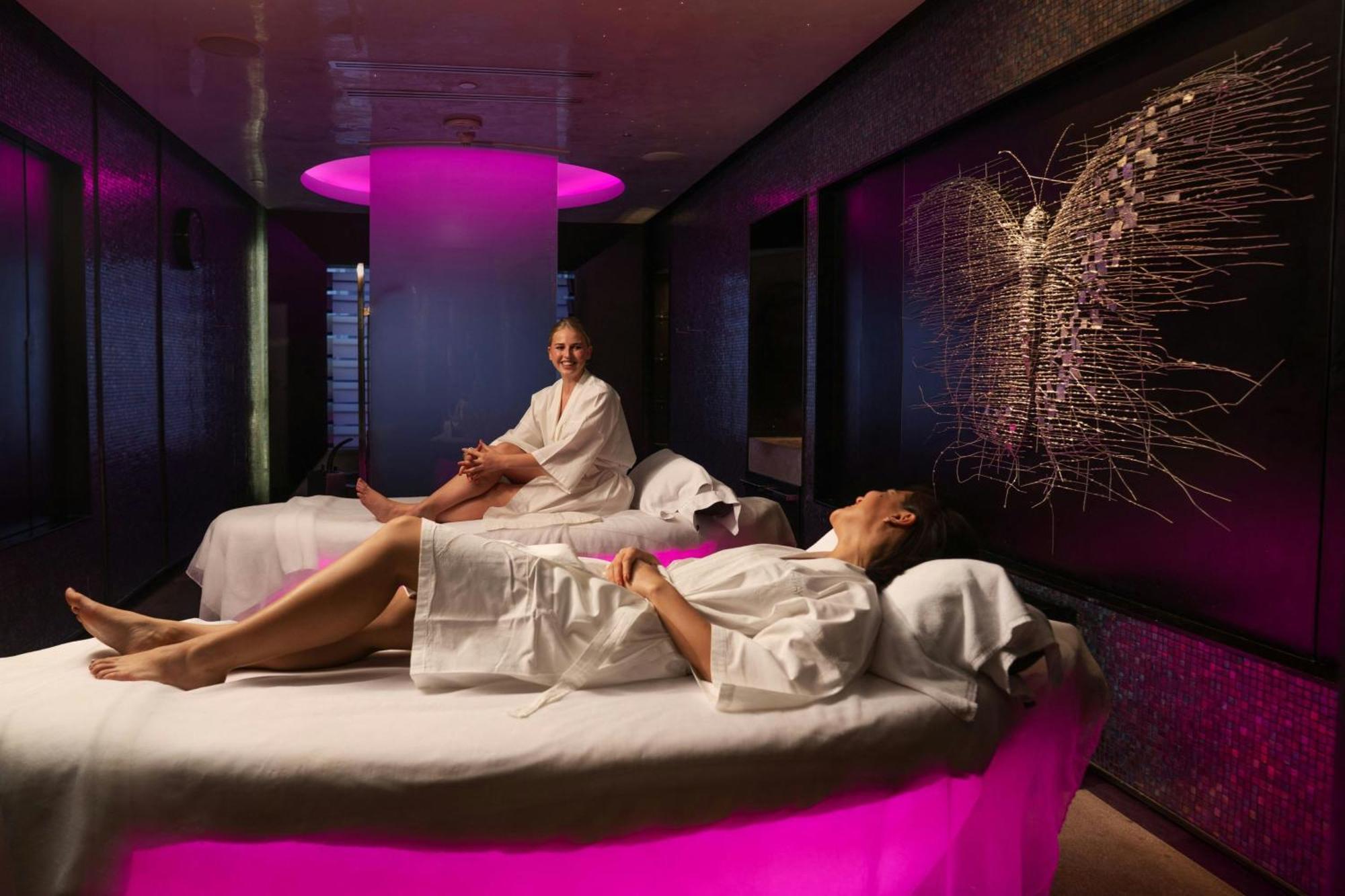 W Bangkok Hotel Eksteriør billede